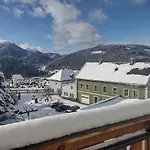 Sechzehnerhaus Appartement Mariazell