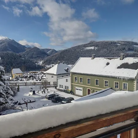 Sechzehnerhaus Apartmán Mariazell