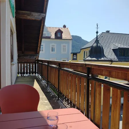 Sechzehnerhaus Lejlighed *