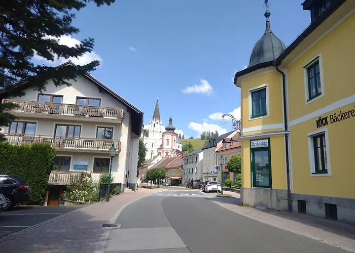 Sechzehnerhaus * Mariazell